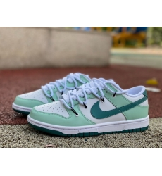 NIKE DUNK LOW FD9911 101